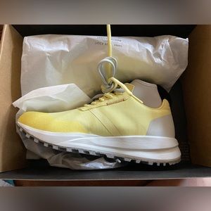 Size 9 women/ 7.5 men York Athletic Via All Terrain shoe